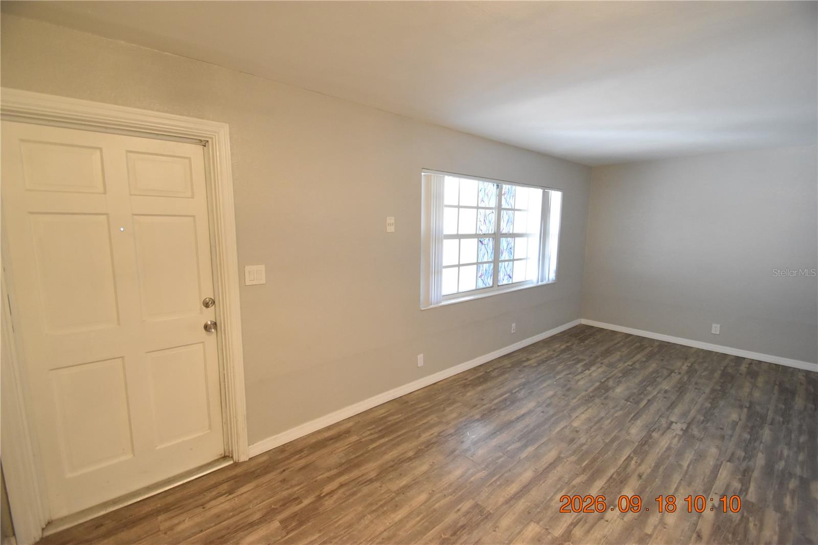 302 DANUBE AVE #3 — photo 6