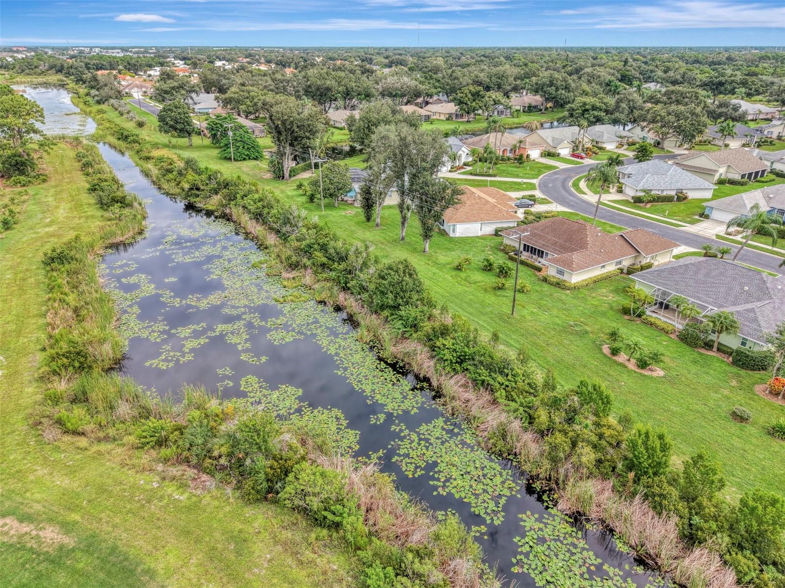 426 BERMUDA ISLES CIR — photo 67