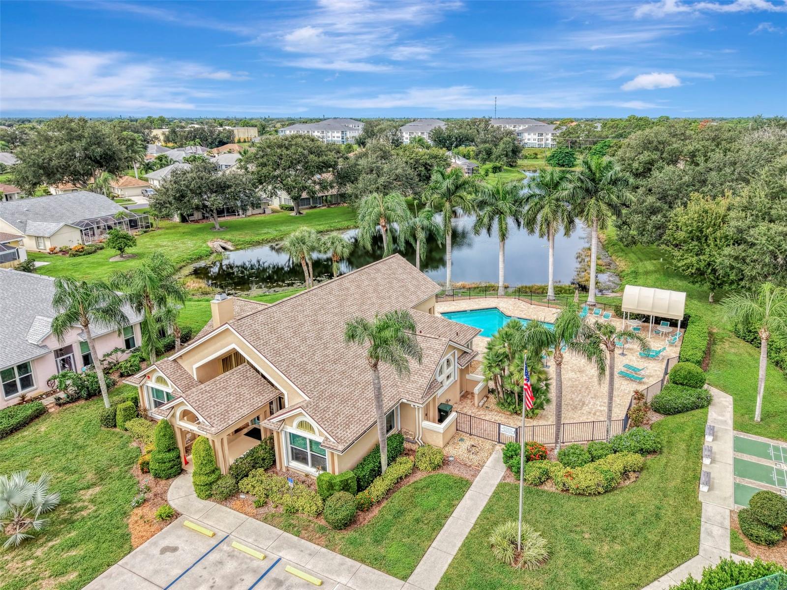 426 BERMUDA ISLES CIR — photo 69