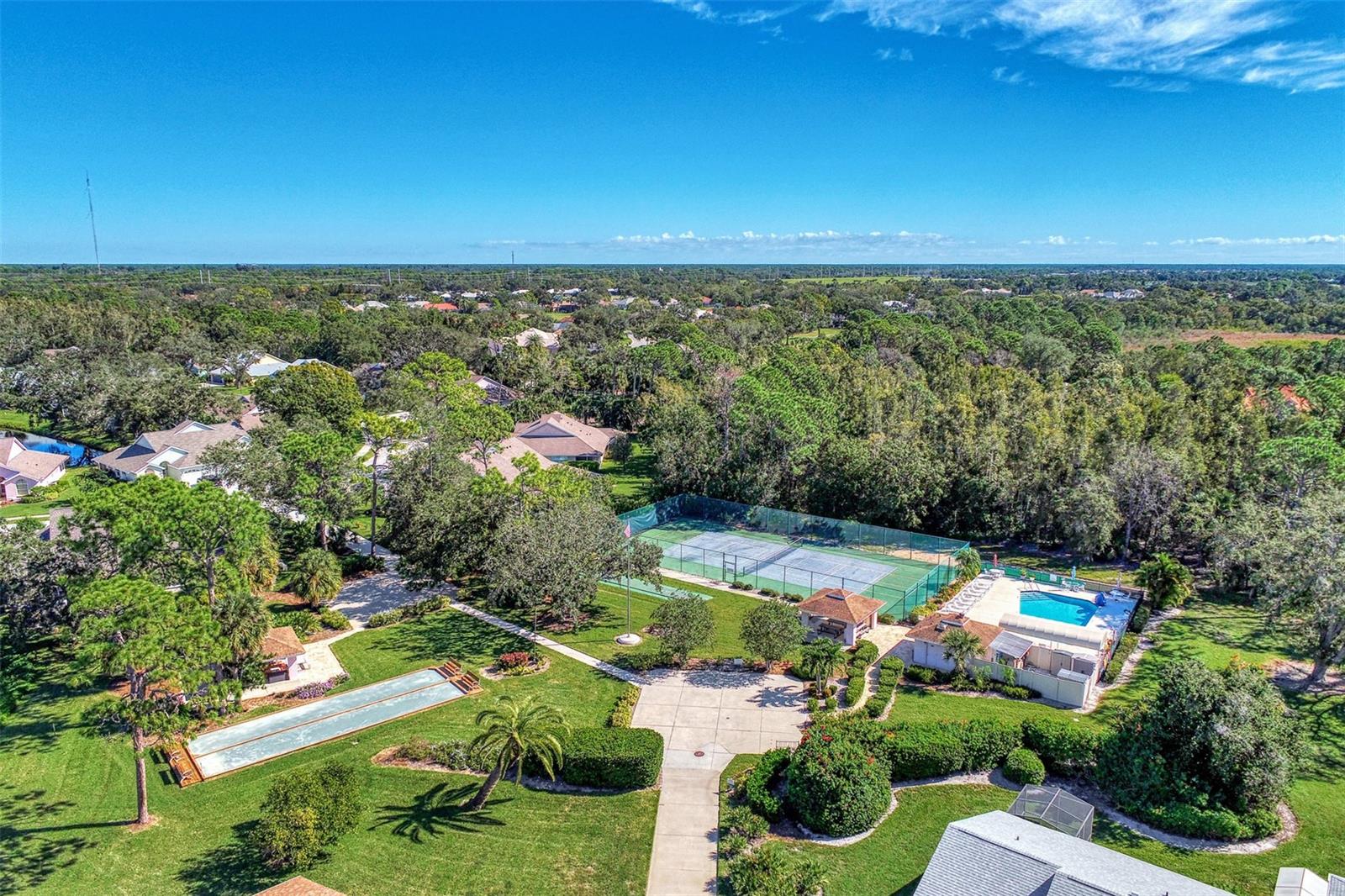 426 BERMUDA ISLES CIR — photo 87