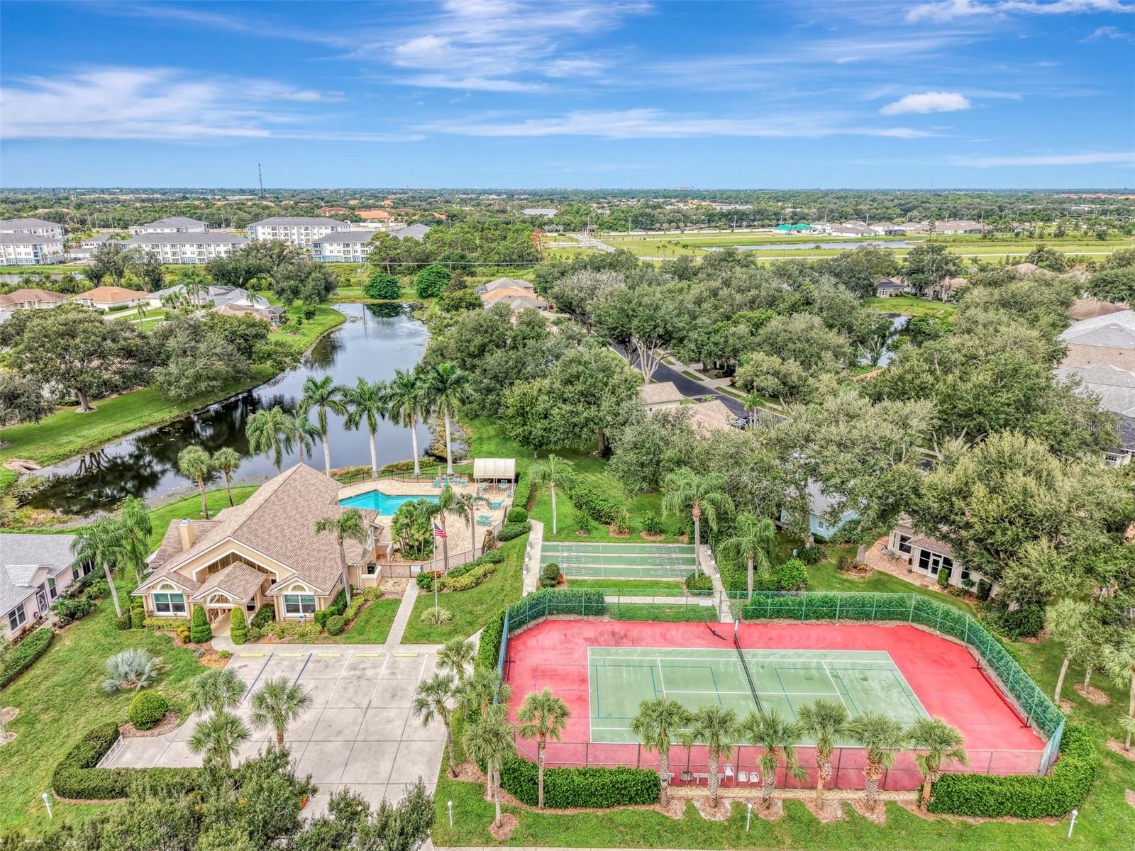 426 BERMUDA ISLES CIR — photo 71