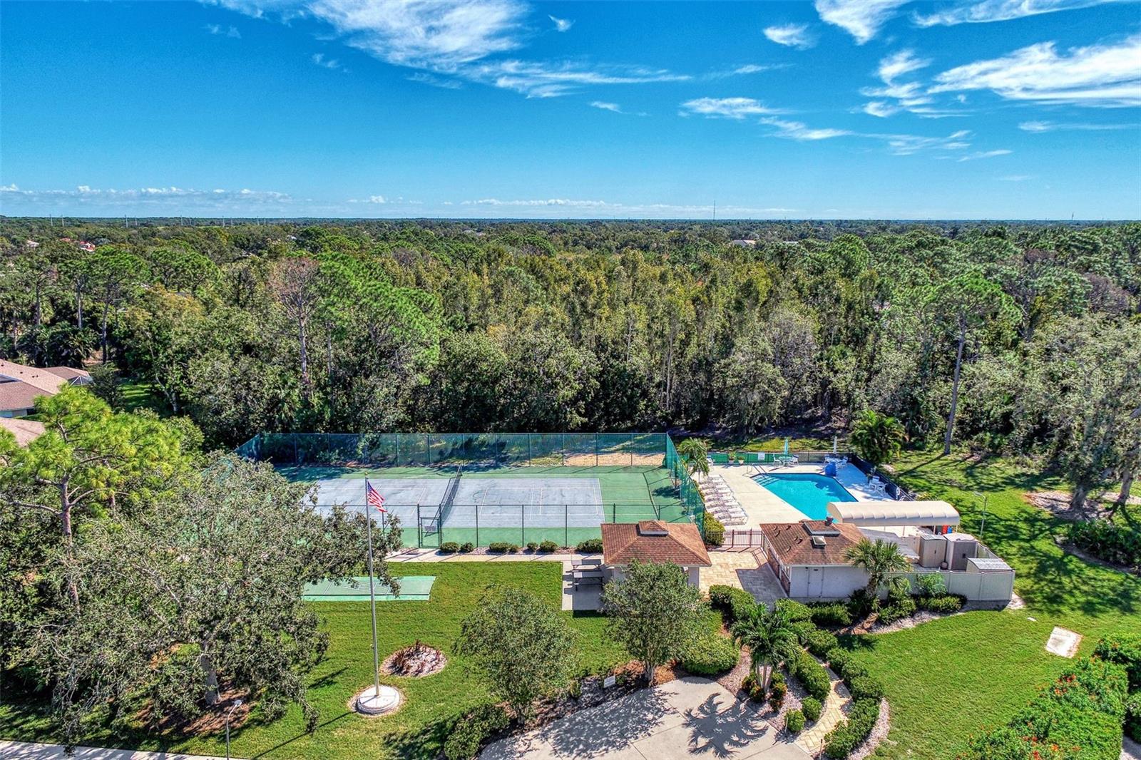426 BERMUDA ISLES CIR — photo 86