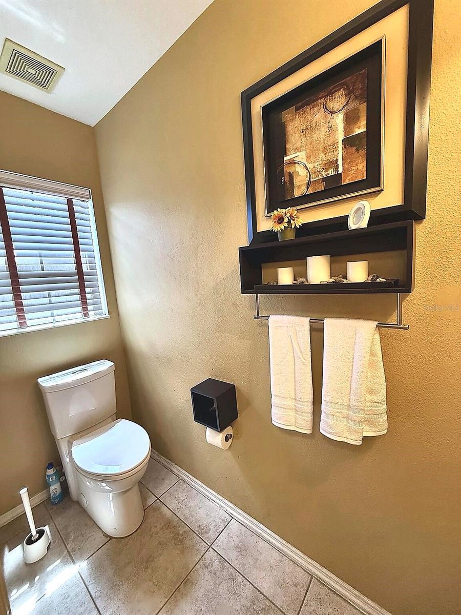 2607 OLEANDER LAKES — photo 12