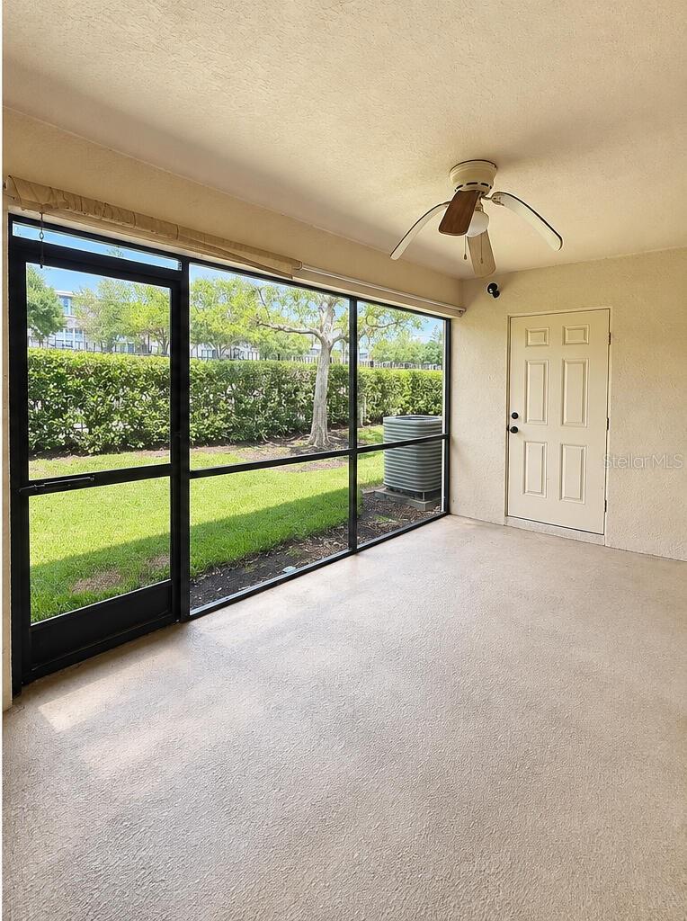 2607 OLEANDER LAKES — photo 24
