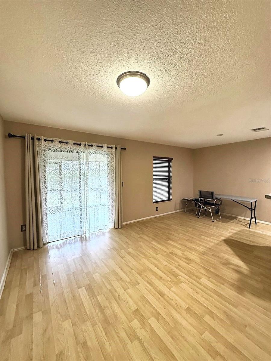 2607 OLEANDER LAKES — photo 9