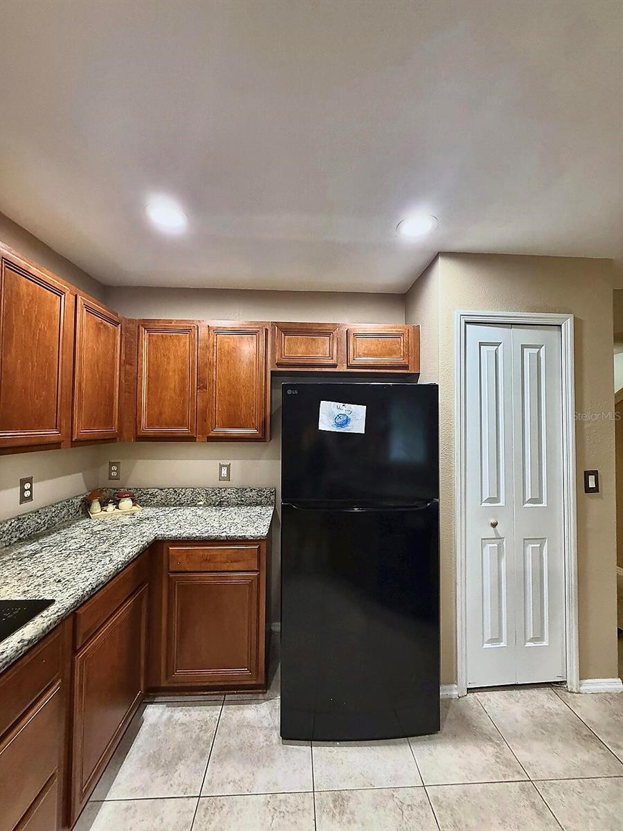 2607 OLEANDER LAKES — photo 7