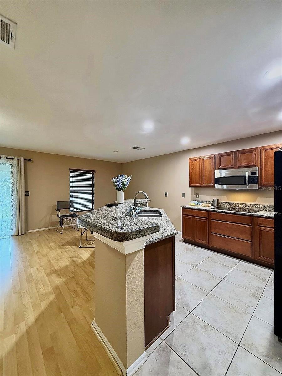 2607 OLEANDER LAKES — photo 5