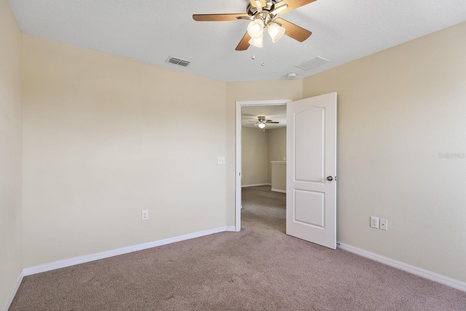 2724 GARDEN FALLS DR — photo 29
