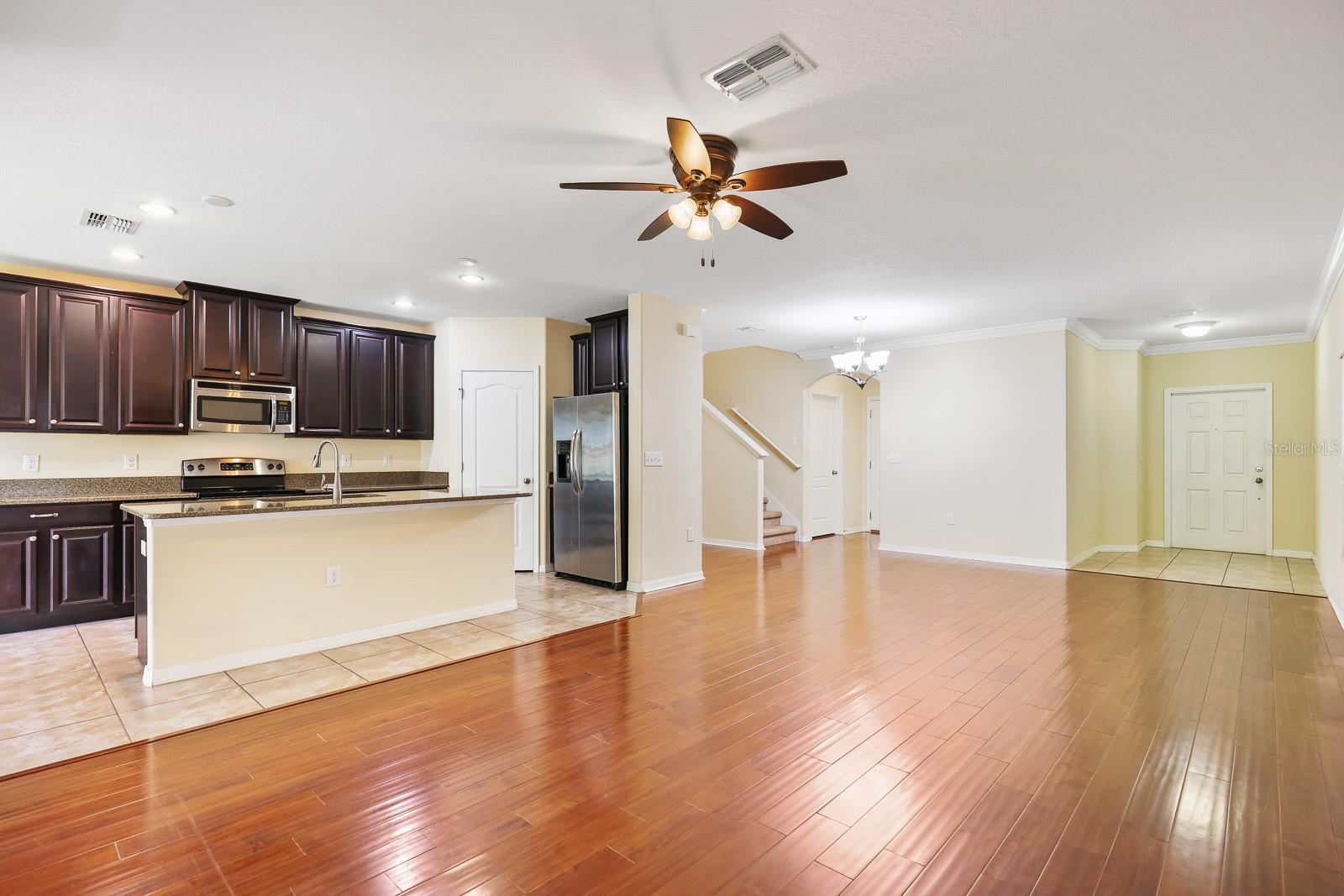 2724 GARDEN FALLS DR — photo 8
