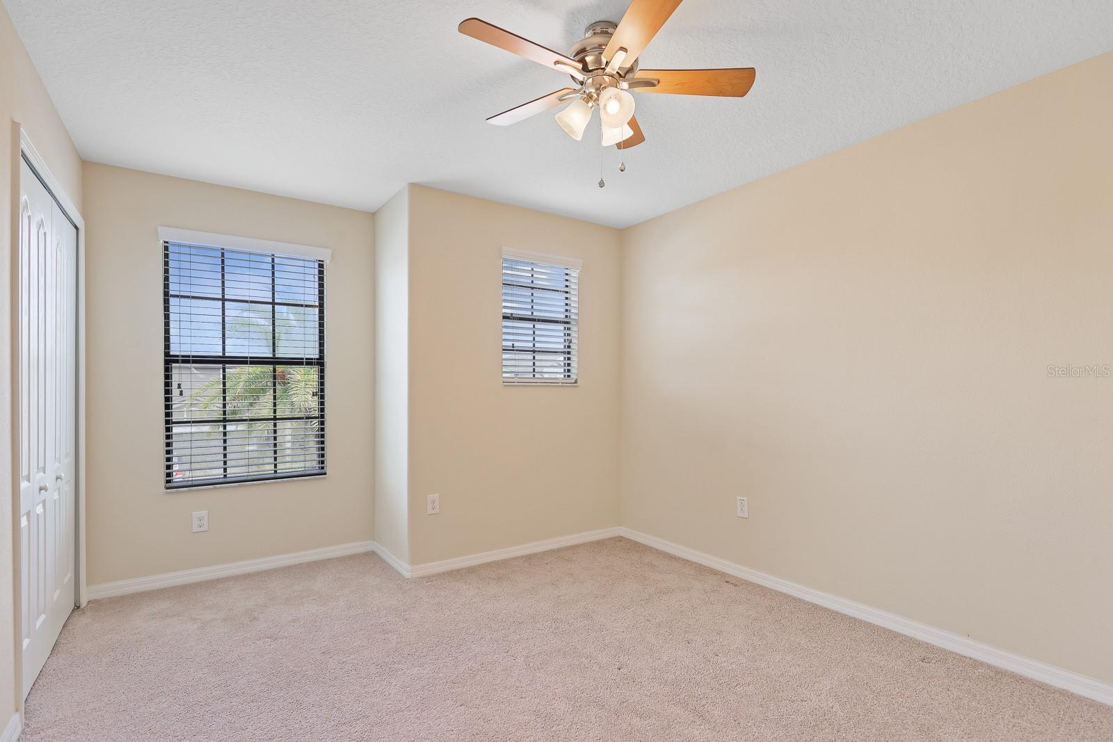 2724 GARDEN FALLS DR — photo 28