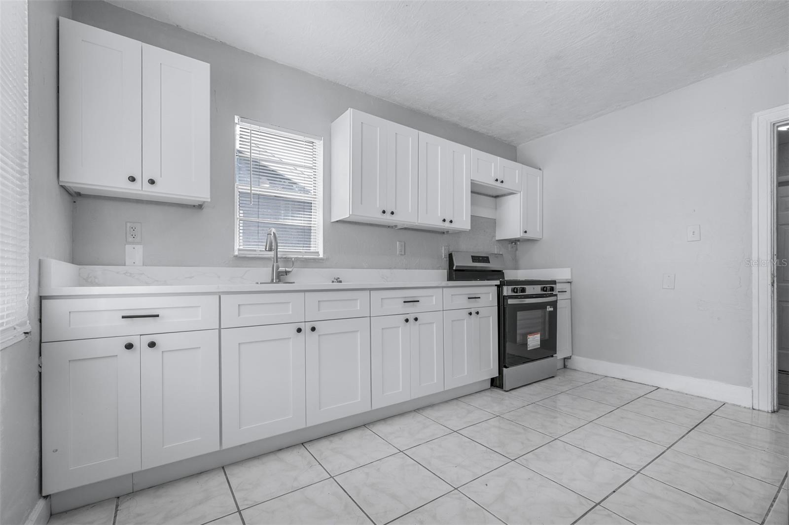 1311 PRESCOTT ST S — photo 11