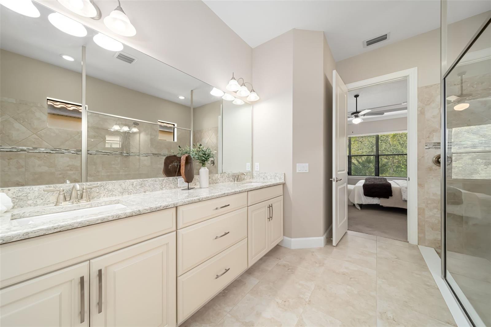 5628 SEMOLINO ST — photo 23