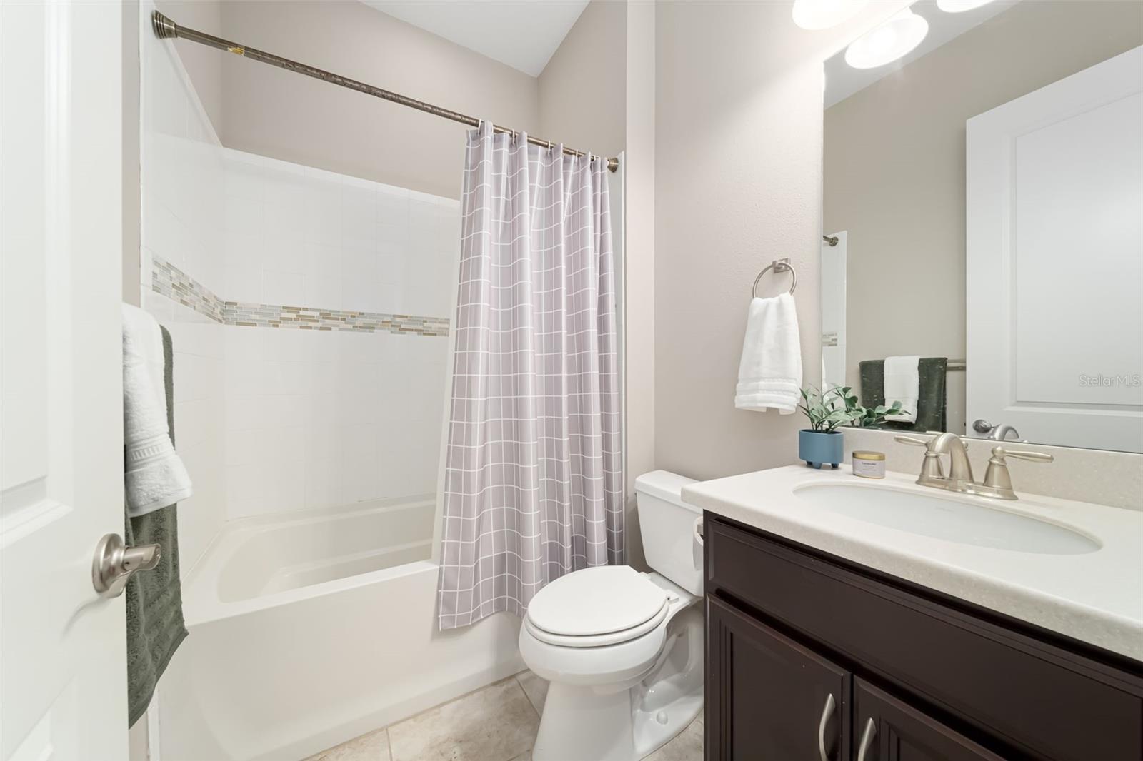 5628 SEMOLINO ST — photo 26