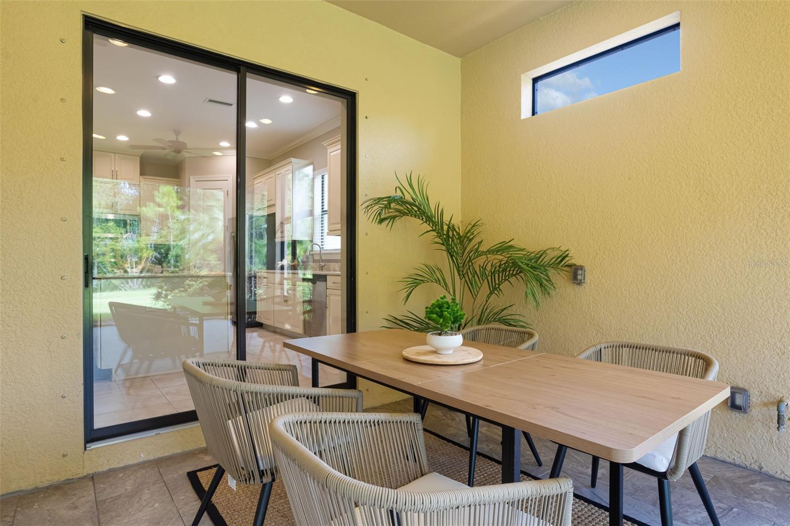 5628 SEMOLINO ST — photo 39