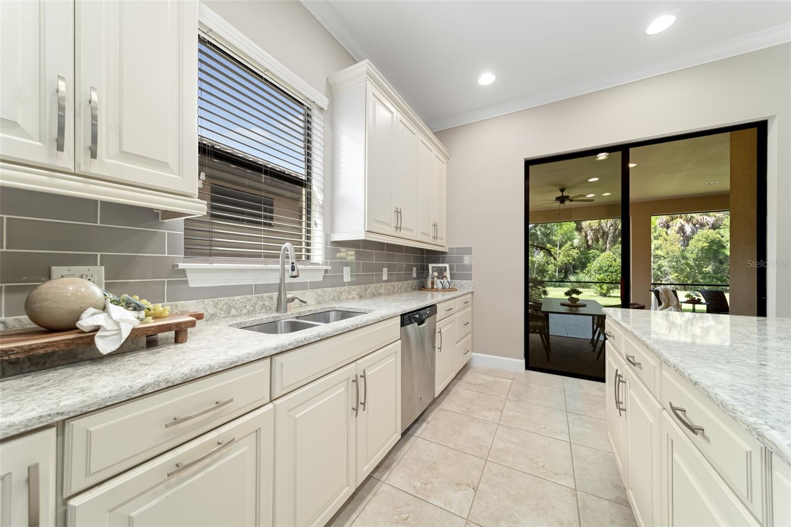 5628 SEMOLINO ST — photo 16