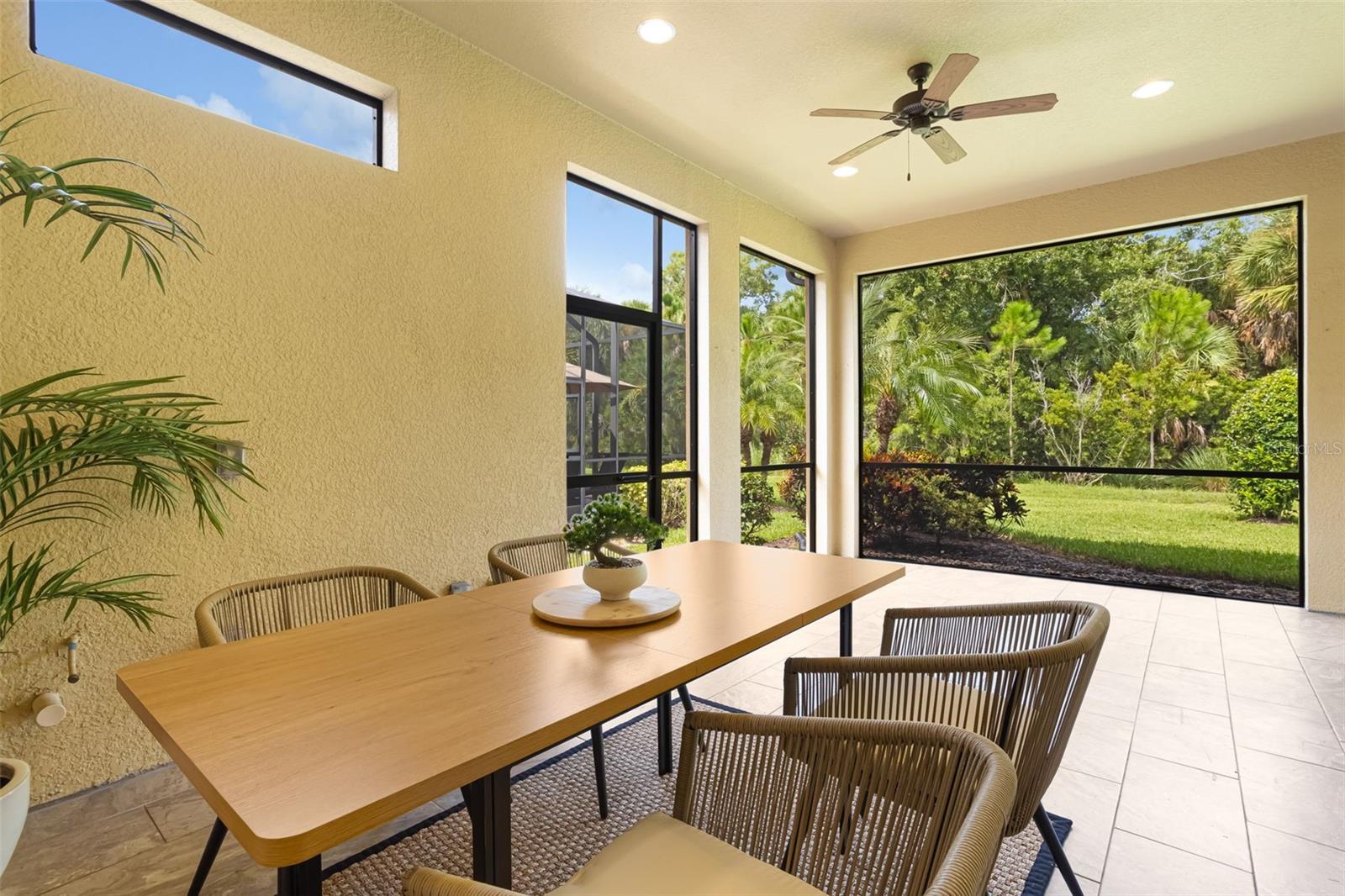 5628 SEMOLINO ST — photo 38