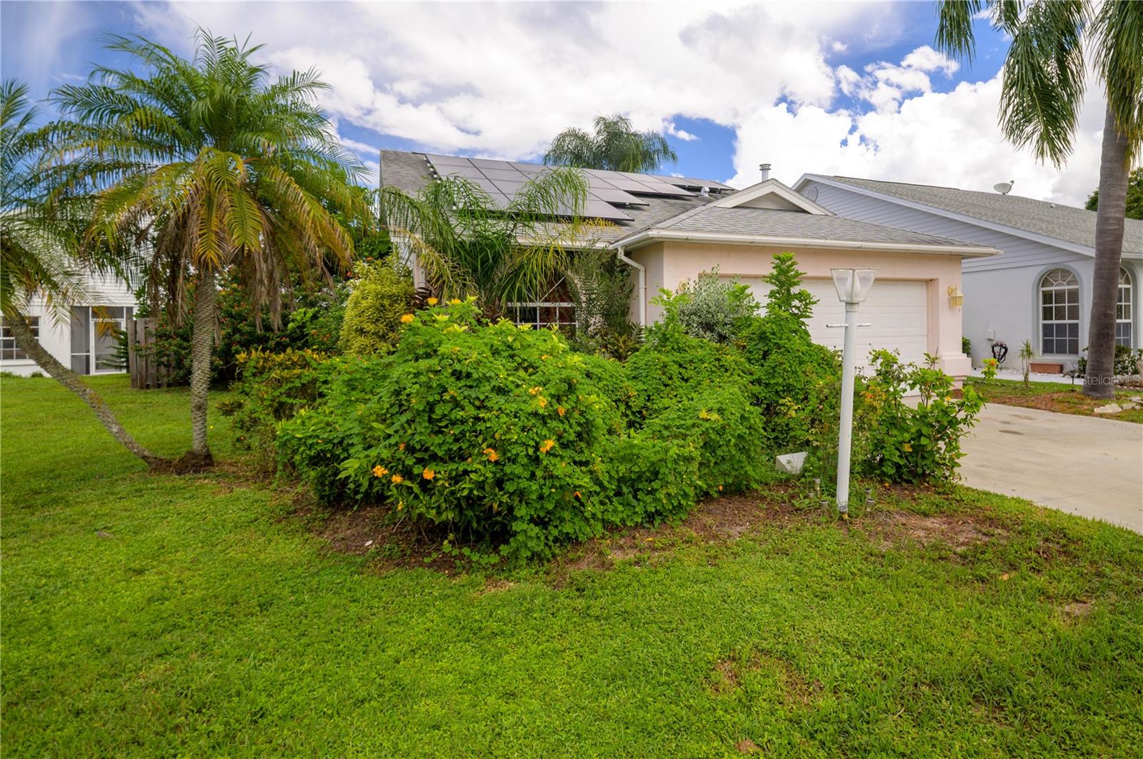 4205 SAINT CLAIR DR — photo 2
