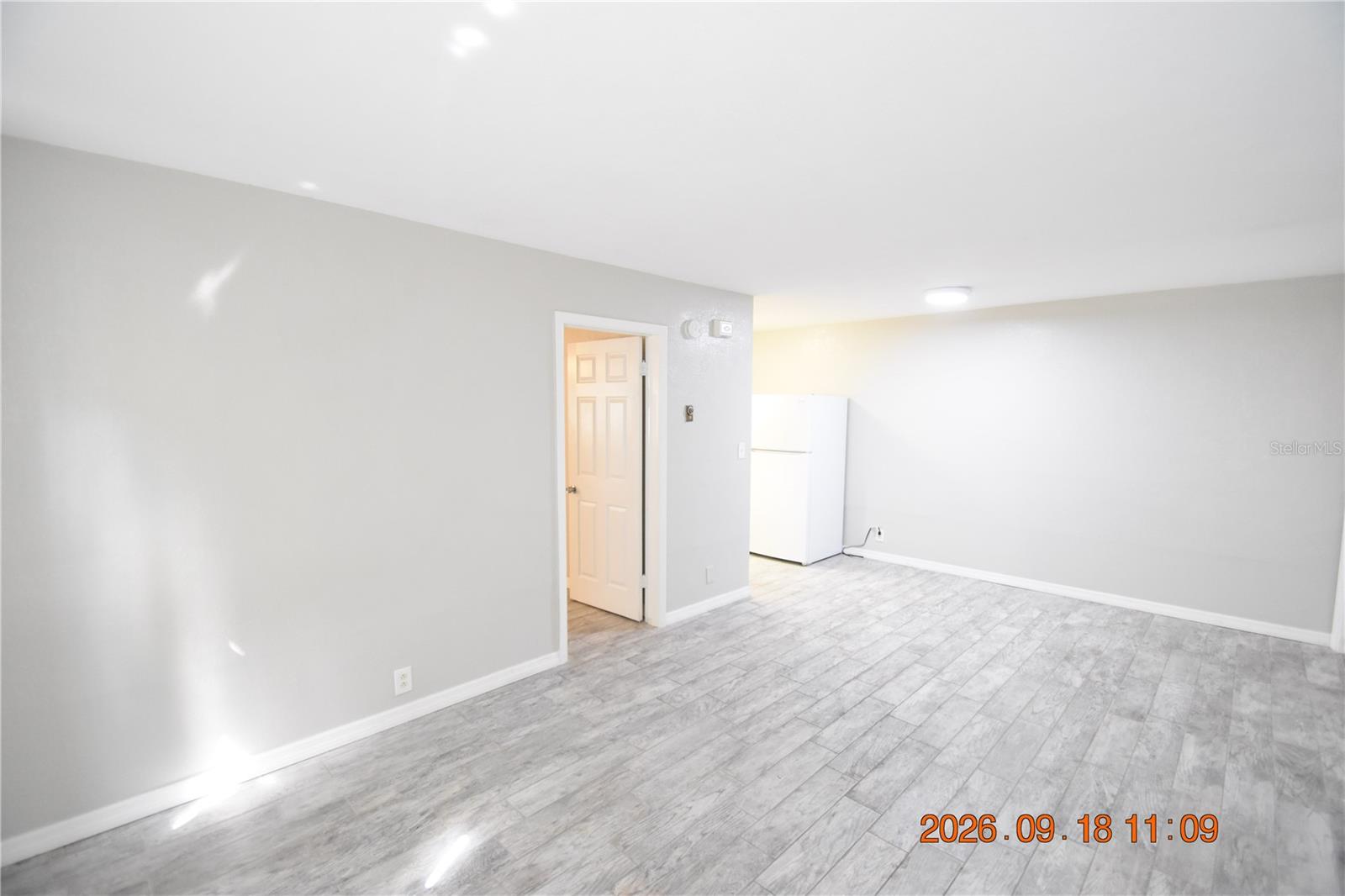 304 DANUBE AVE #8 — photo 11