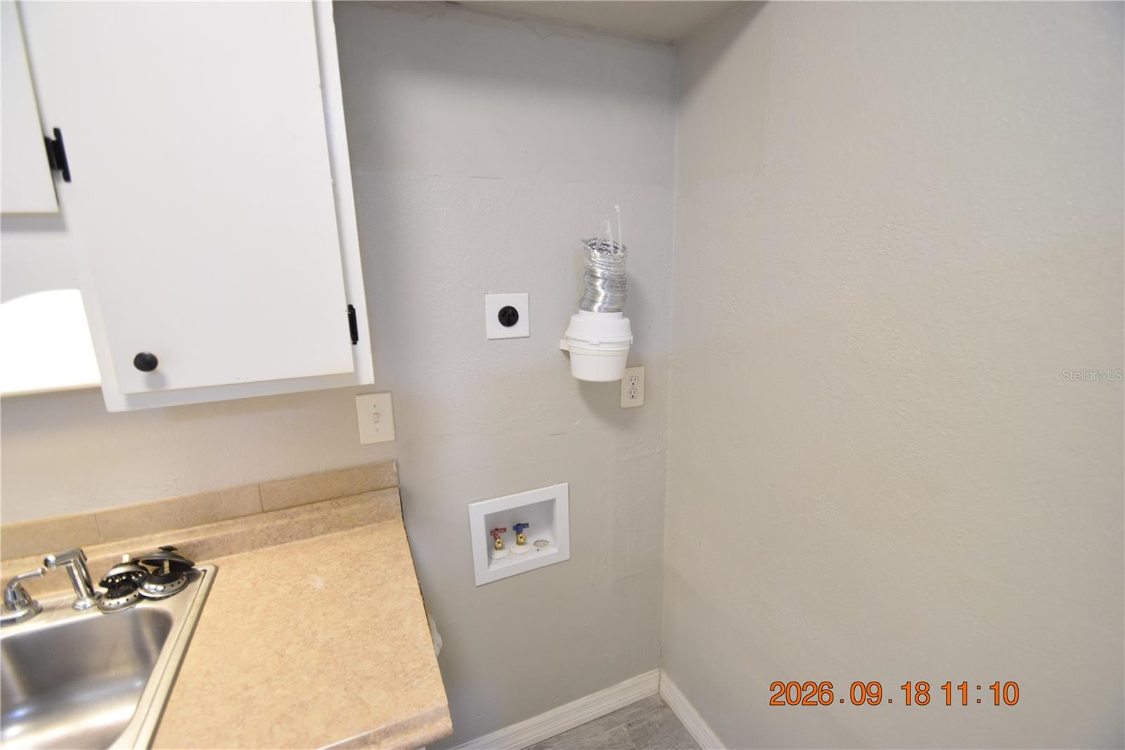 304 DANUBE AVE #8 — photo 13