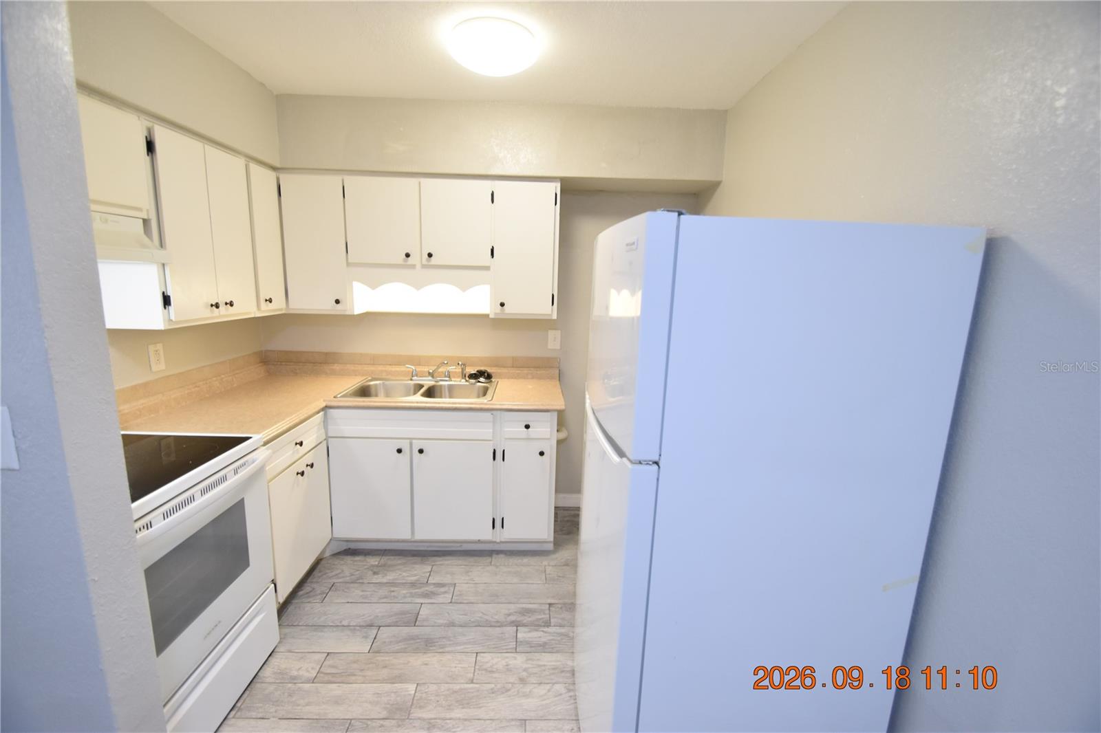 304 DANUBE AVE #8 — photo 14