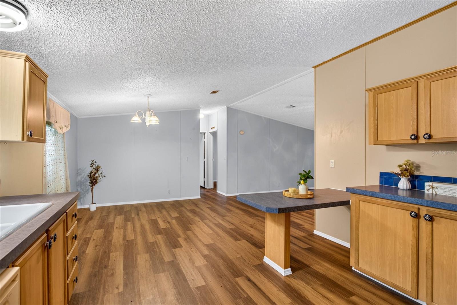 7305 TIMBER CREST LN — photo 18