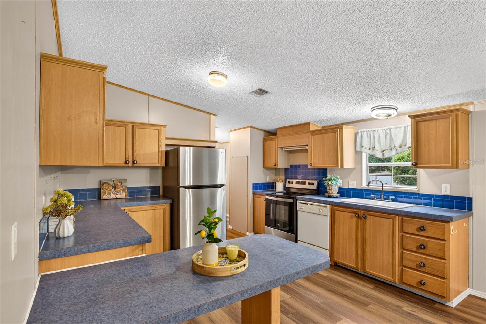 7305 TIMBER CREST LN — photo 15