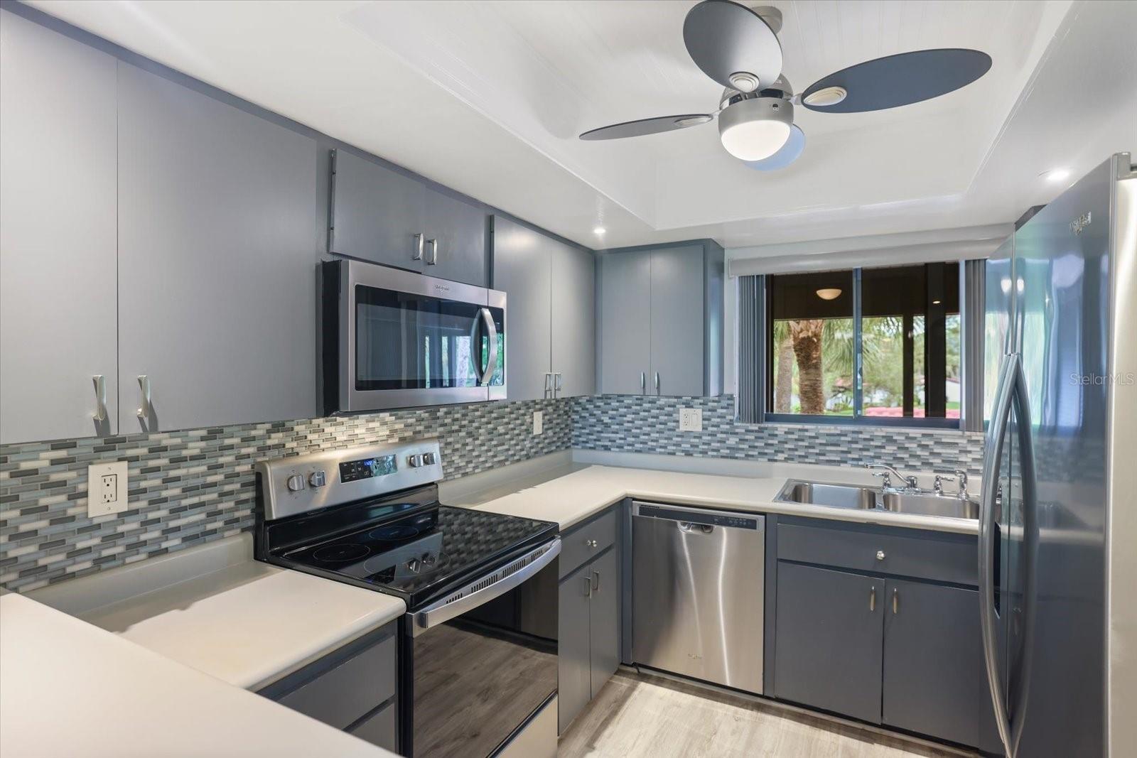3500 EL CONQUISTADOR PKWY #242 — photo 4