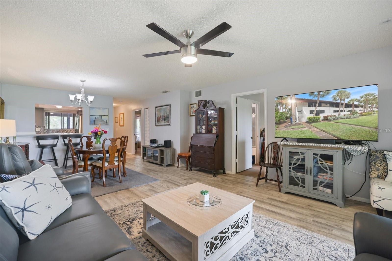 3500 EL CONQUISTADOR PKWY #242 — photo 3