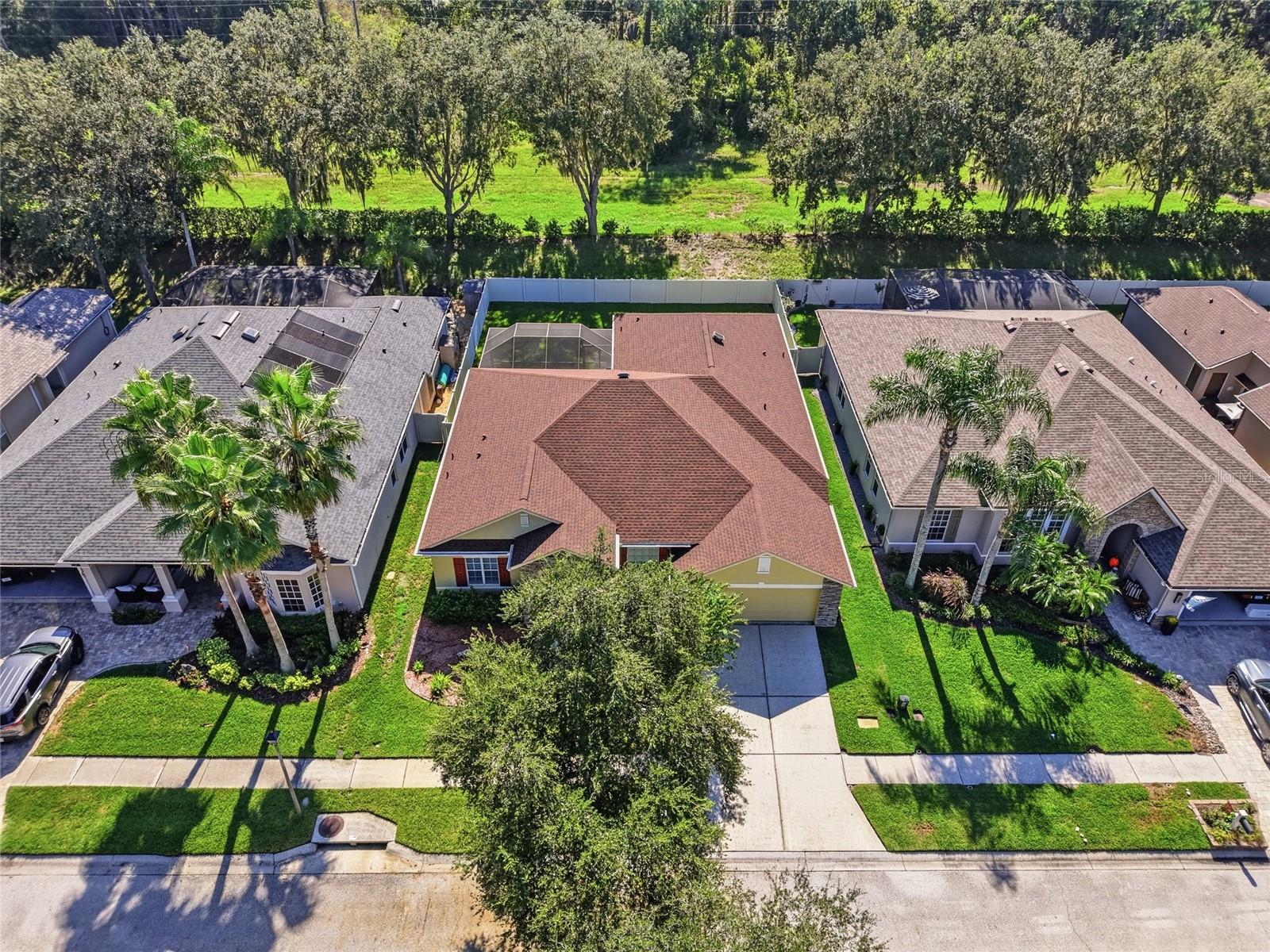 7137 DERWENT GLEN CIR — photo 24