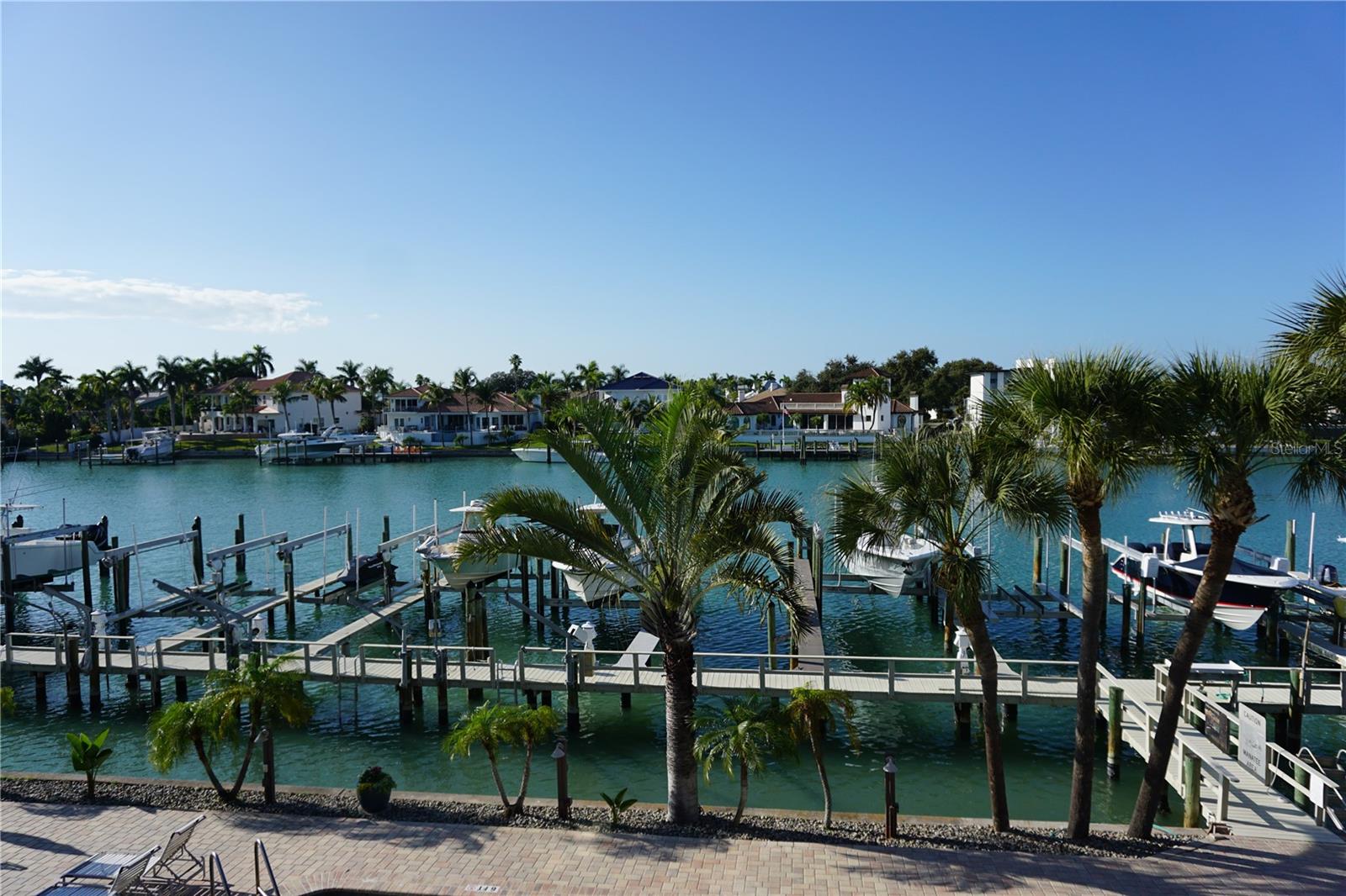 534 PINELLAS BAYWAY S #204 — photo 39