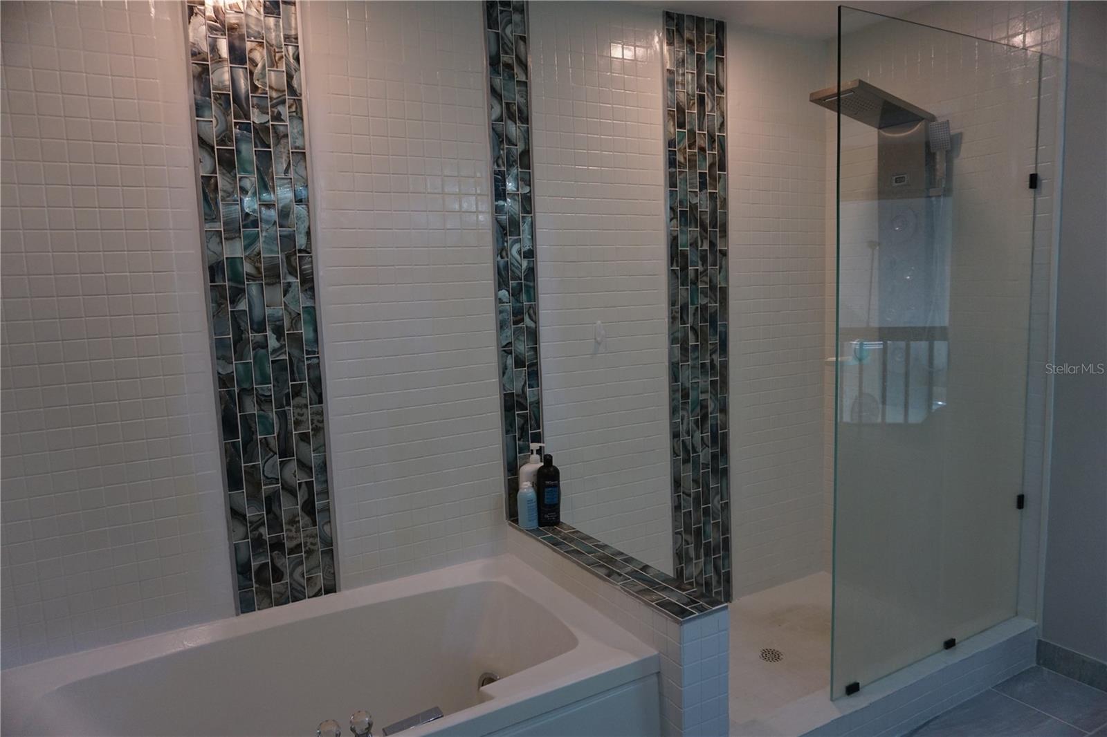 534 PINELLAS BAYWAY S #204 — photo 28