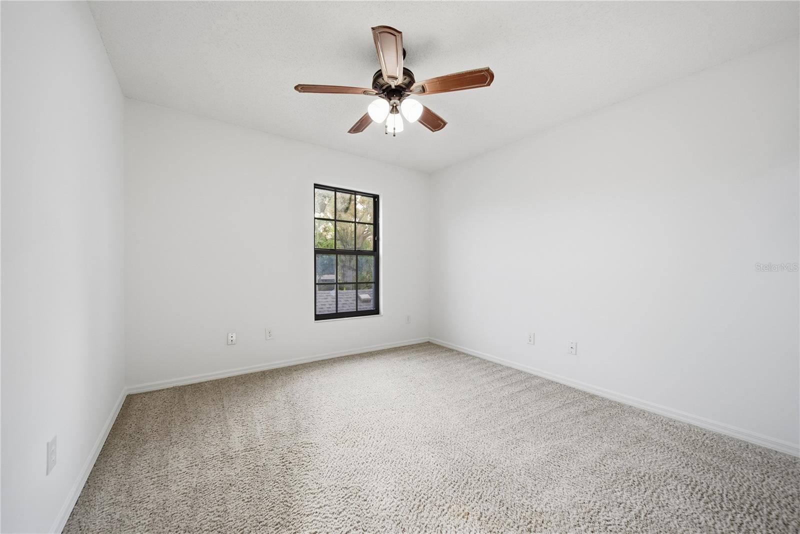 4520 SOUTHAMPTON CT #4520 — photo 18