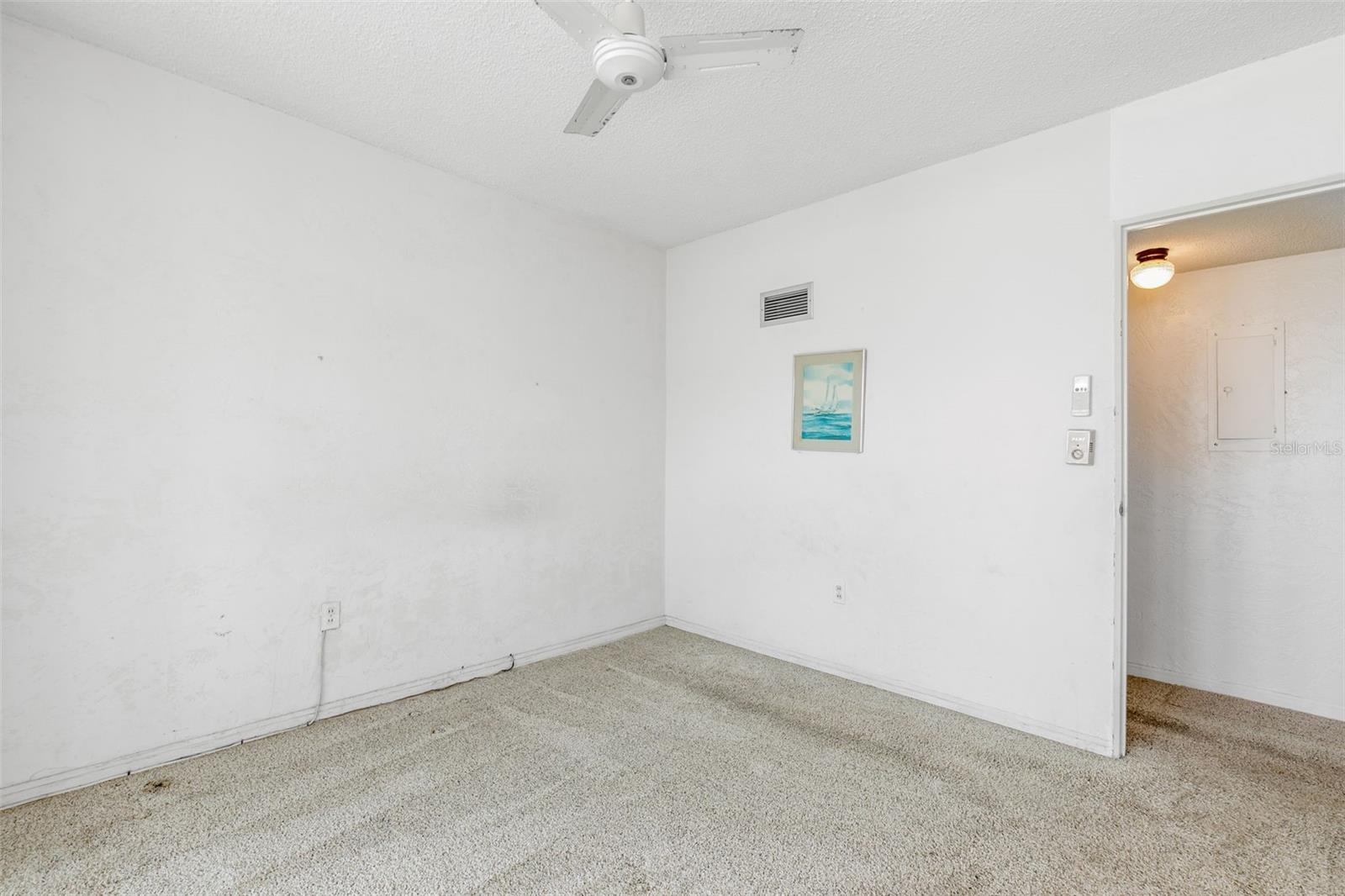 16400 GULF BLVD #502 — photo 26