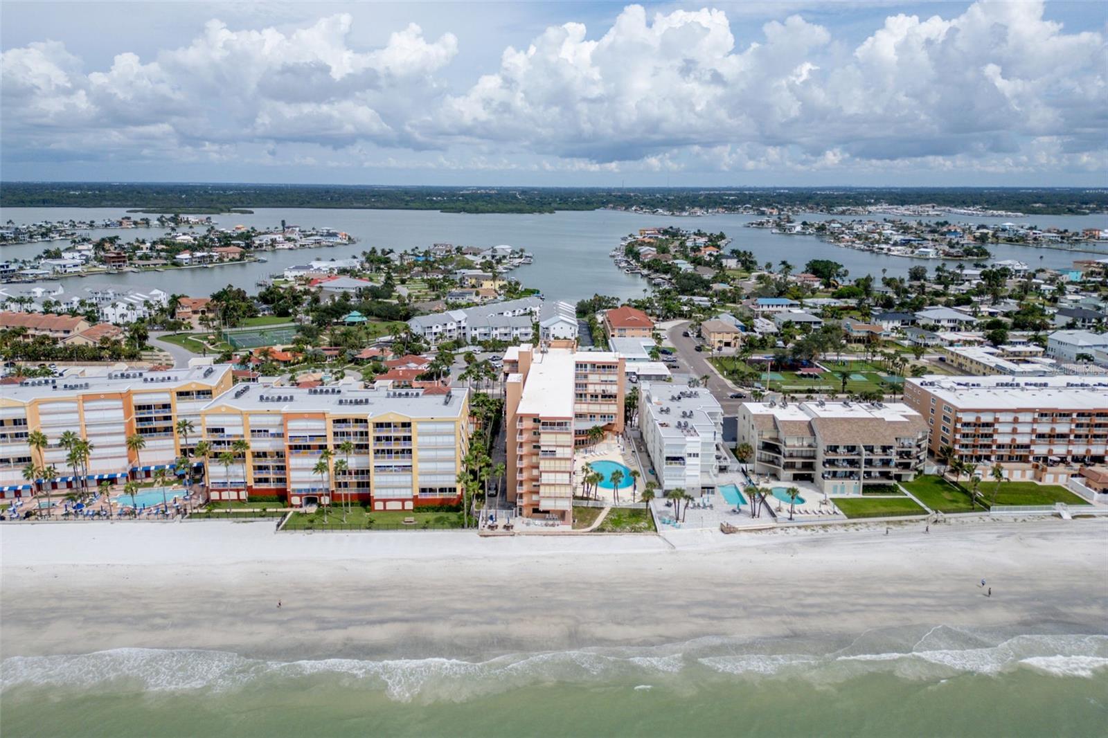16400 GULF BLVD #502 — photo 40