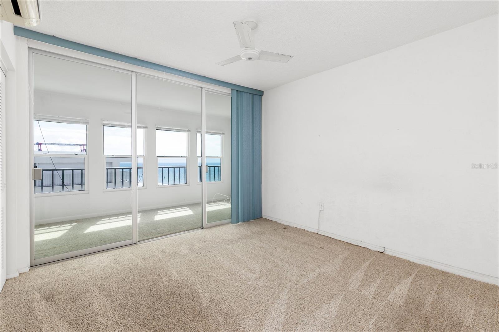 16400 GULF BLVD #502 — photo 23