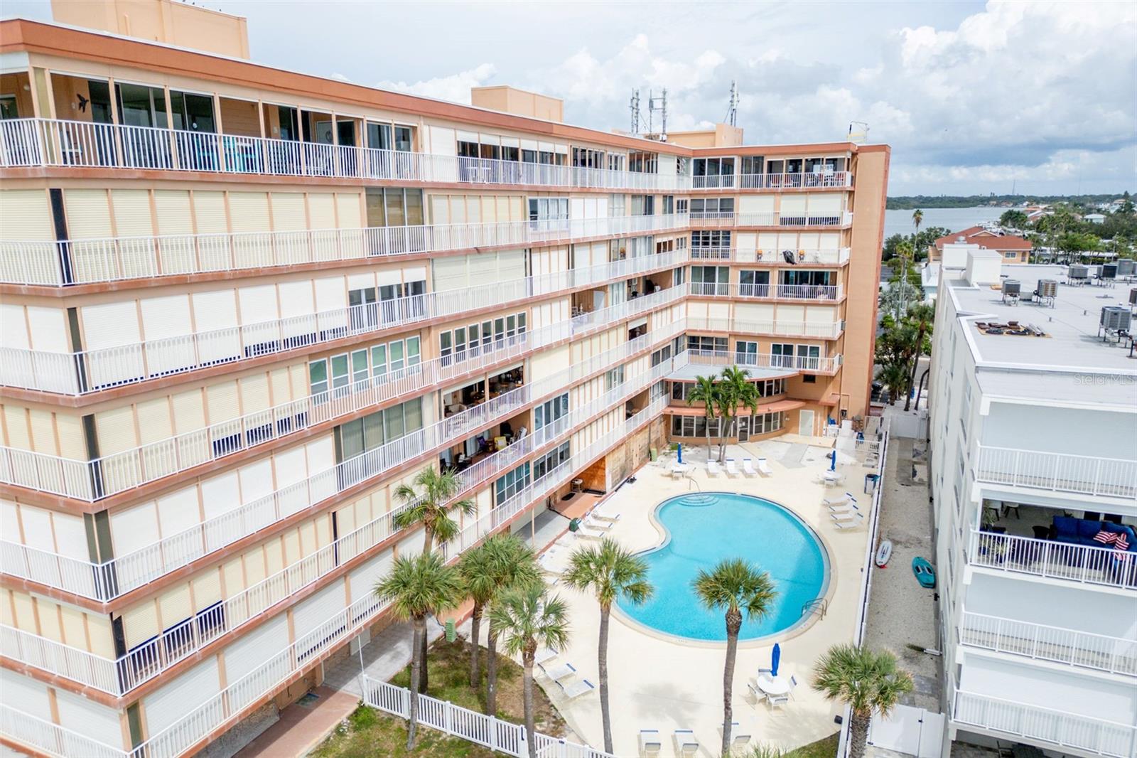 16400 GULF BLVD #502 — photo 38