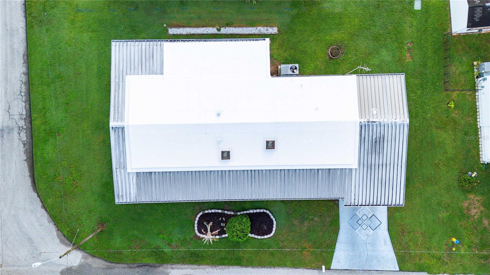 5352 PLANT ST — photo 7
