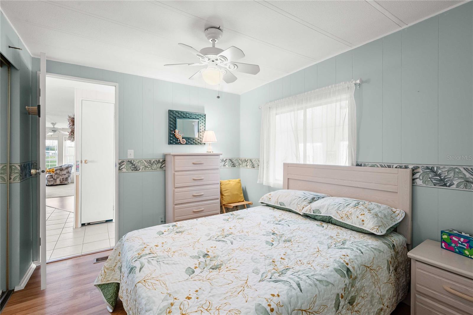 5352 PLANT ST — photo 34
