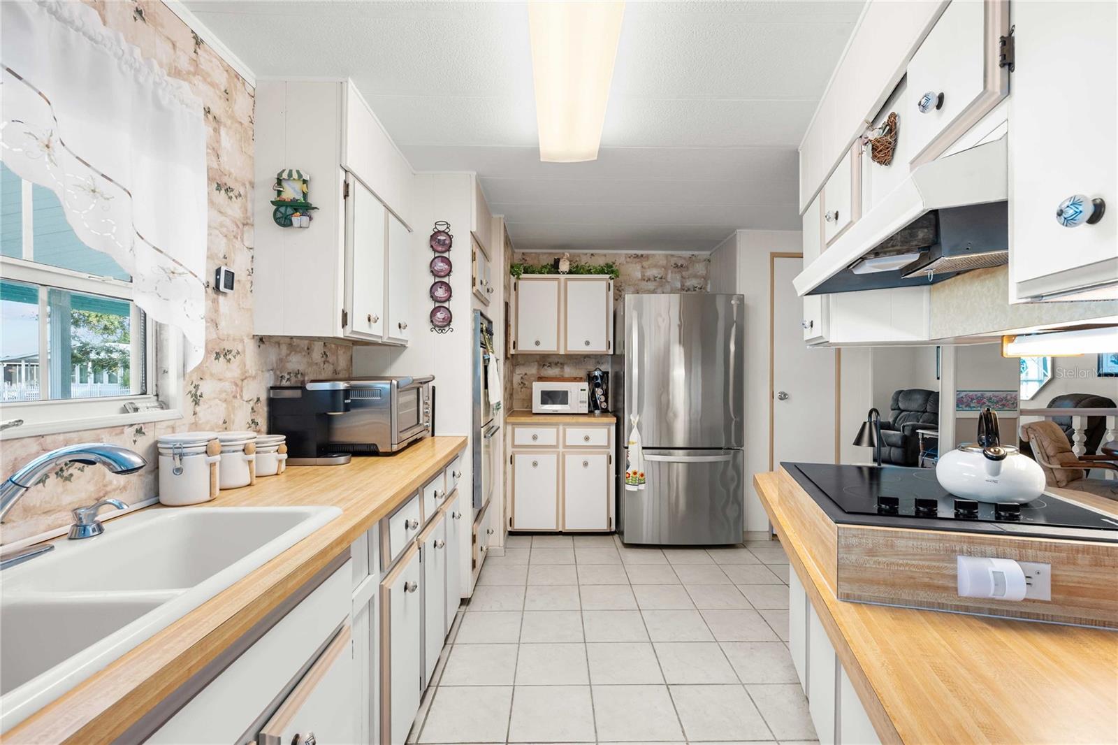 5352 PLANT ST — photo 14