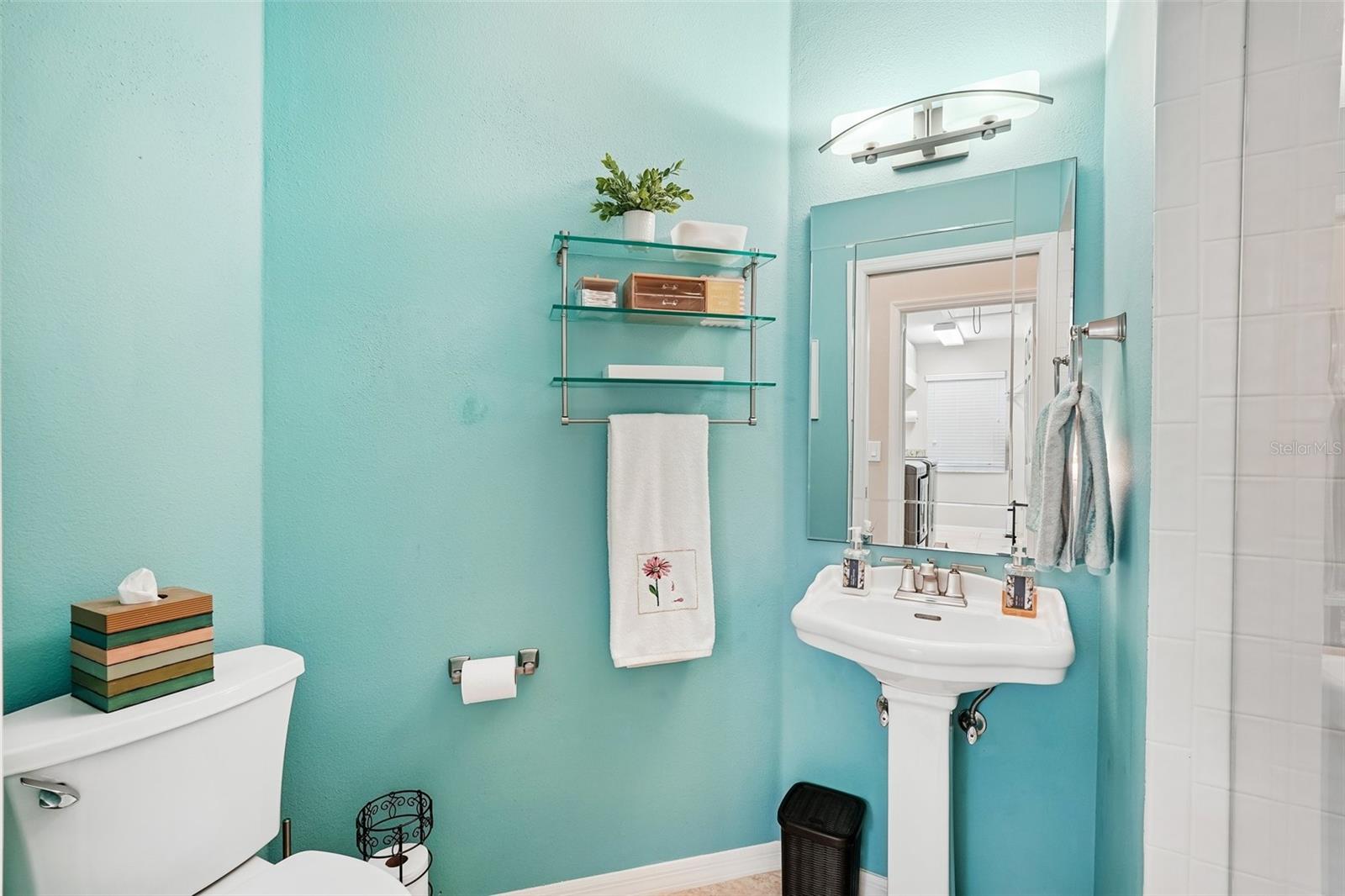 444 FIELDSTONE DR — photo 25