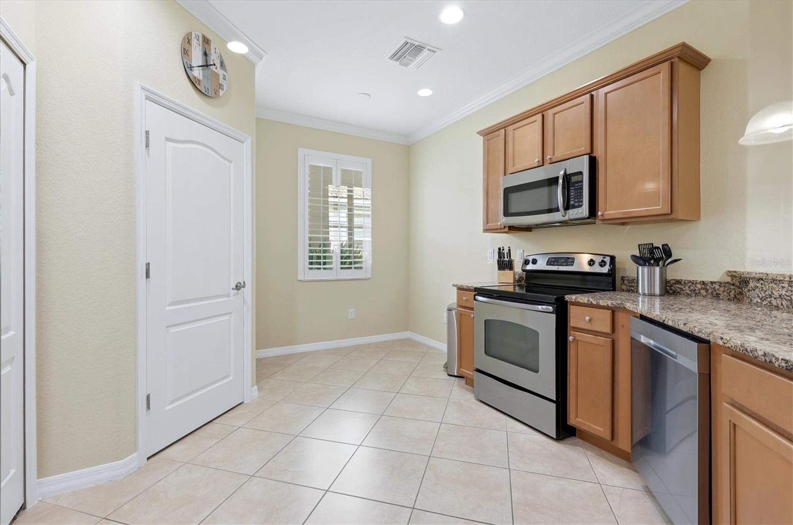 11696 SPOTTED MARGAY AVE — photo 18
