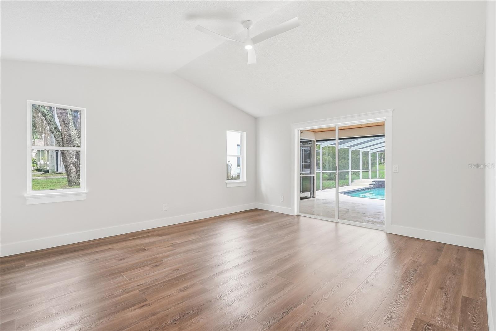 2602 S MILLER RD — photo 26