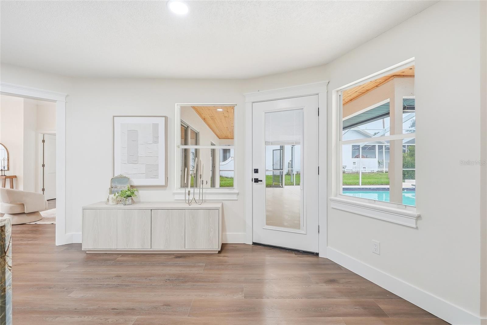 2602 S MILLER RD — photo 20