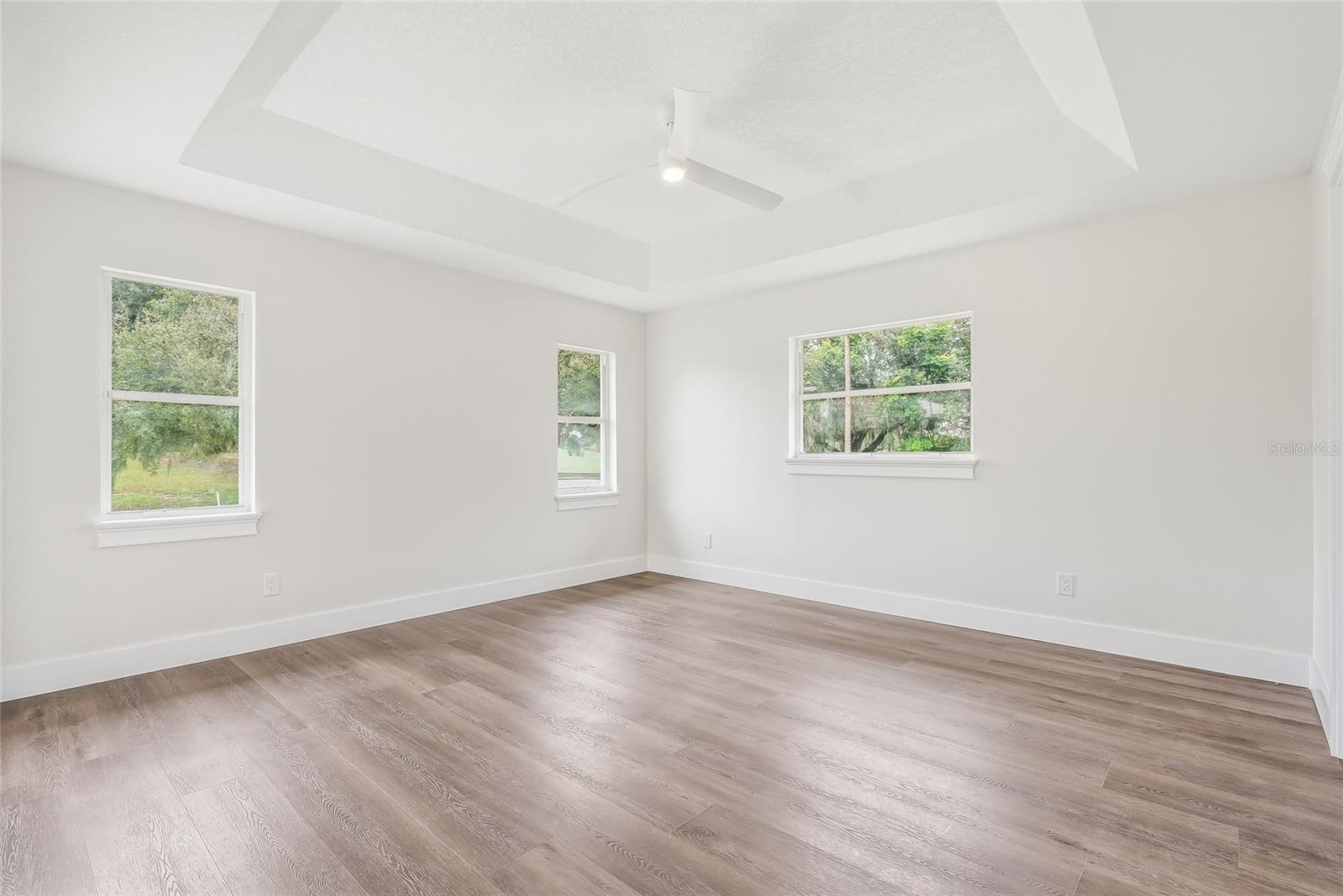2602 S MILLER RD — photo 56