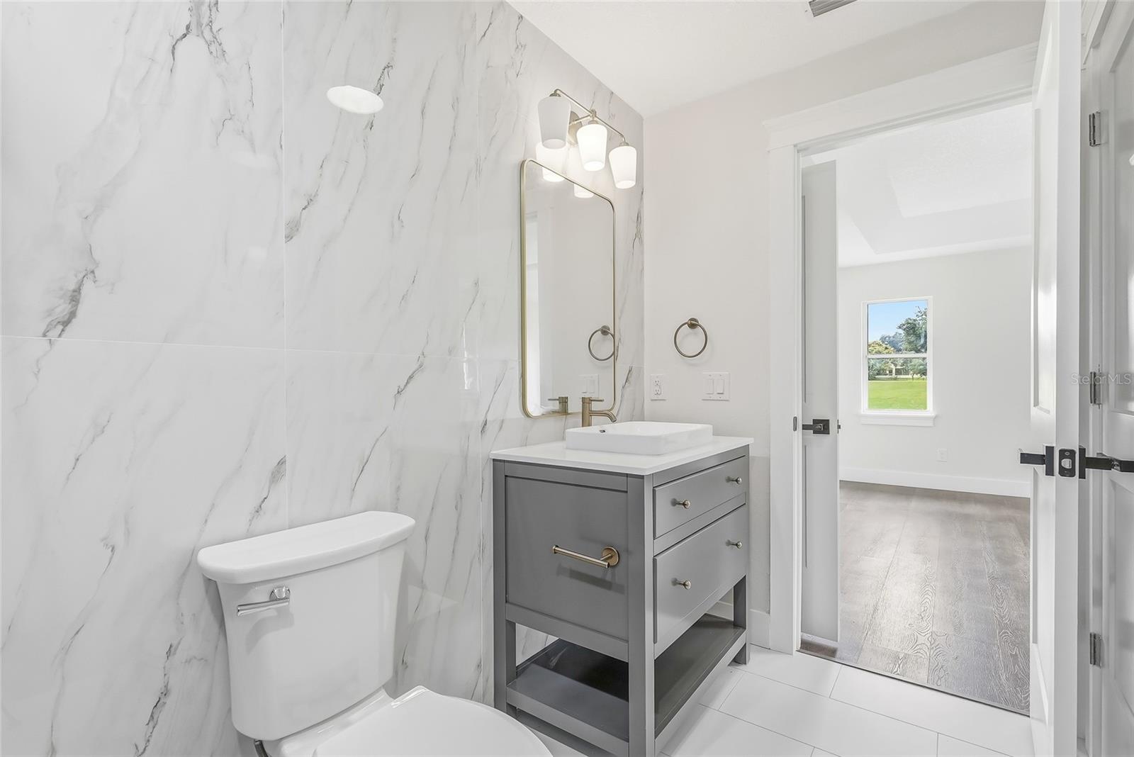 2602 S MILLER RD — photo 59