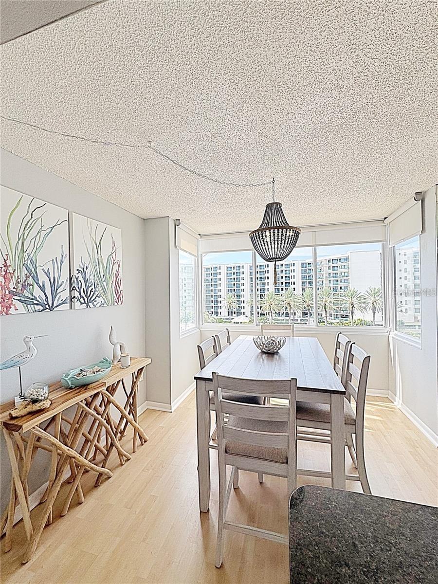 660 ISLAND WAY #502 — photo 9