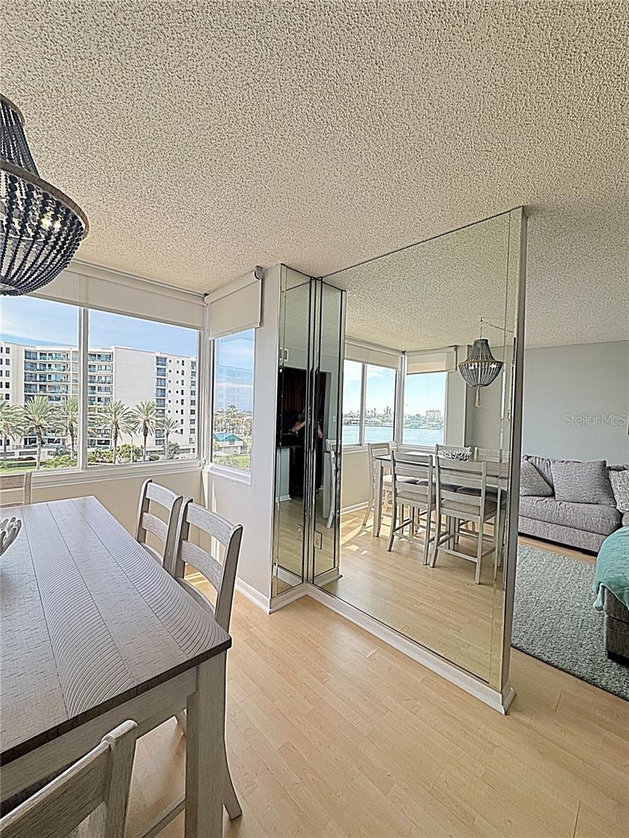 660 ISLAND WAY #502 — photo 20