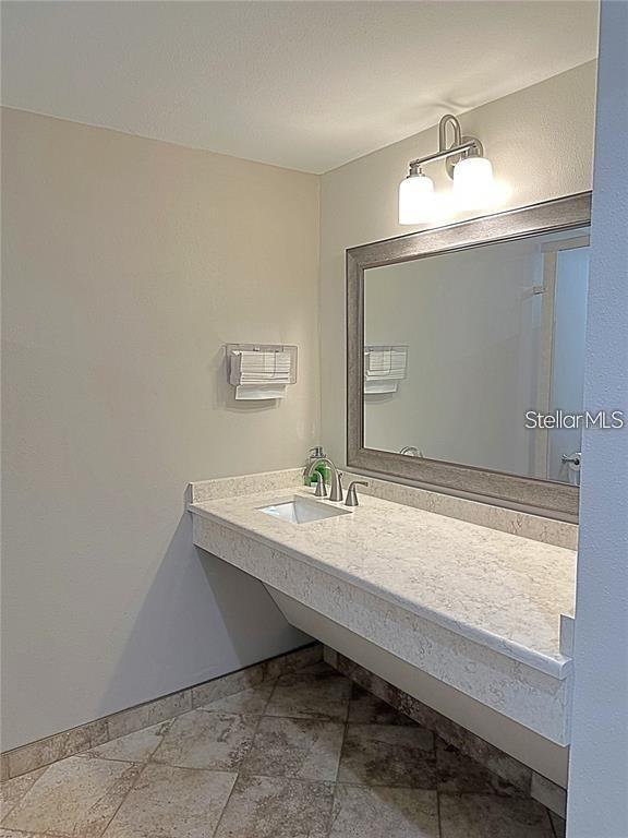 660 ISLAND WAY #502 — photo 54