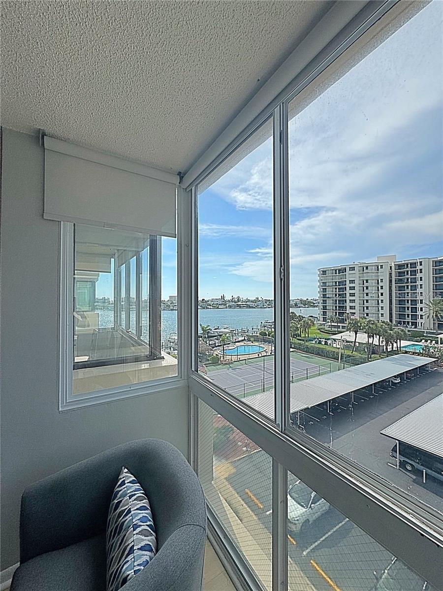 660 ISLAND WAY #502 — photo 13