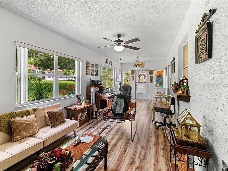 11404 STANSBERRY DR — photo 12